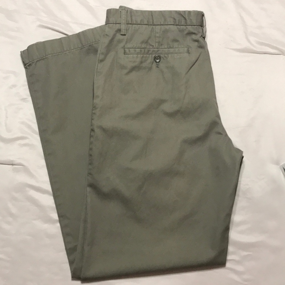 Men’s BANANA REPUBLIC men’s Flat Front pants